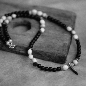 black-and-white-bead-necklace