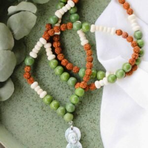 plant-based-silicone-necklace