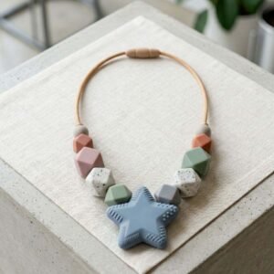 star-pendant-necklace